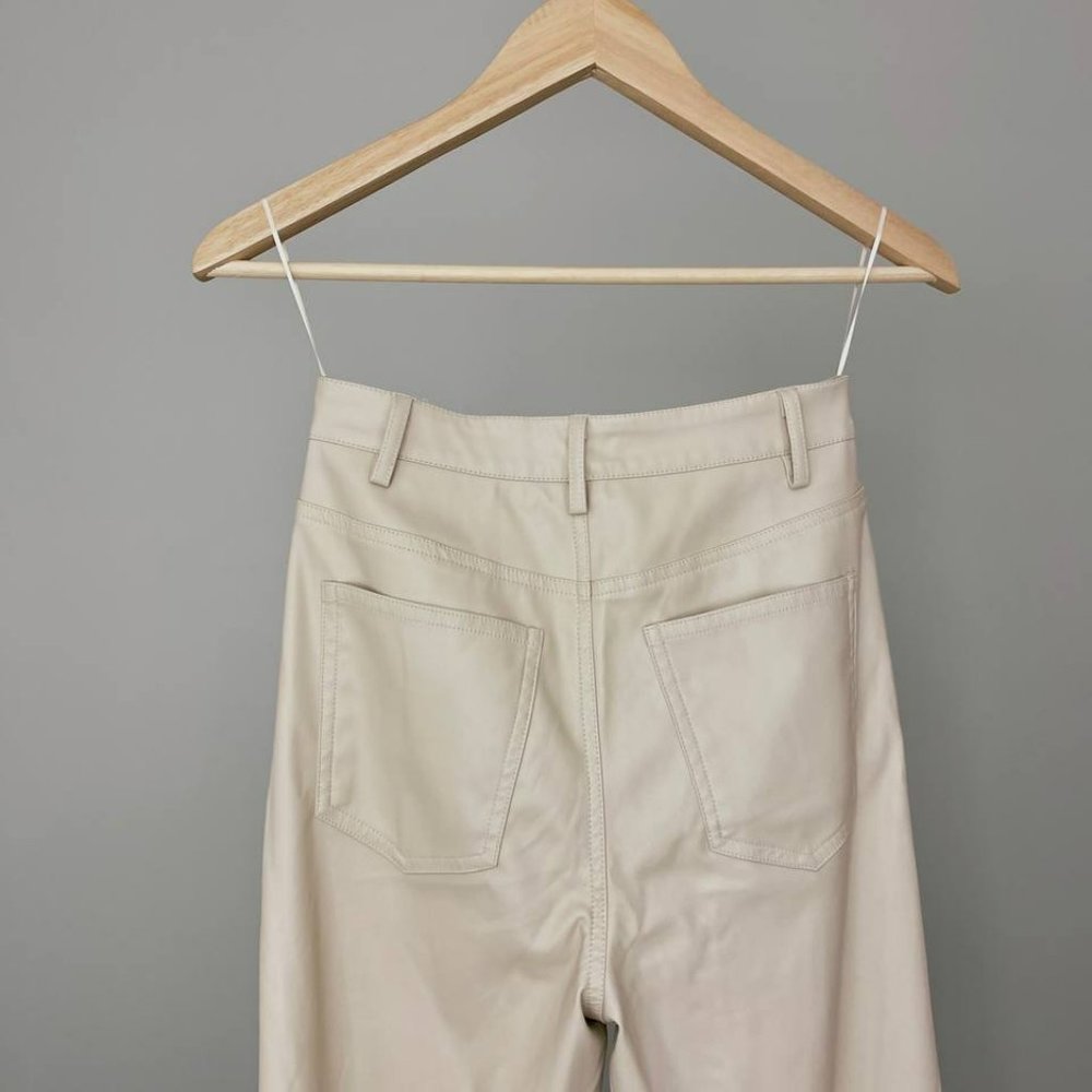 Beige pants - Picture 3 of 5
